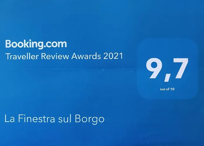La Finestra Sul Borgo アパート